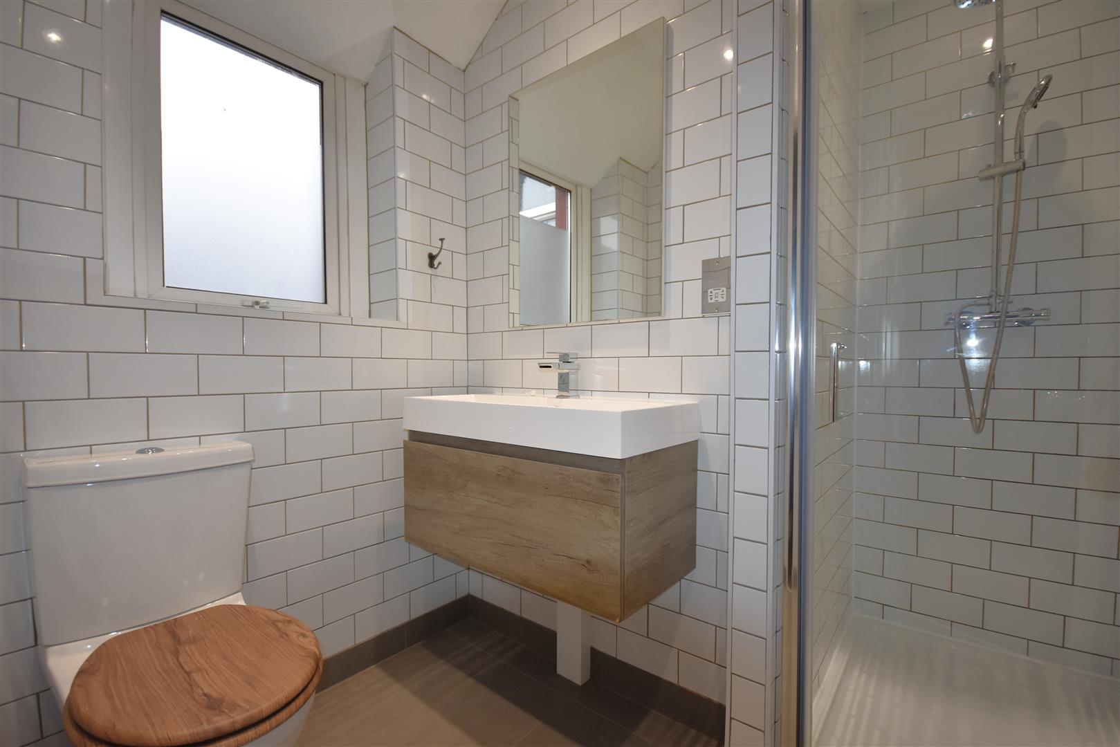 160, Moorland Road, Cardiff, South Glamorgan, CF24 2LQ